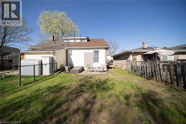 Photo 30 at 171 Drummond Street, Victoria / Arthur, Brantford