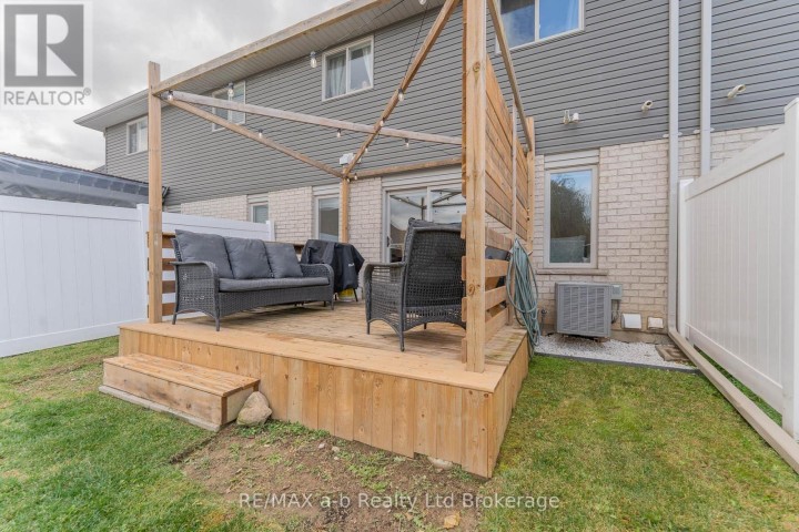 Photo 28 at 109 Denrich Avenue, Tillsonburg