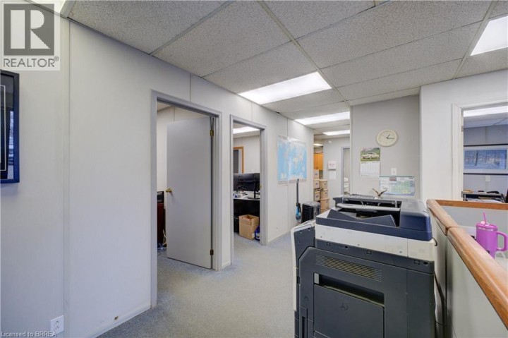 Photo 20 at 114 Easton Road, Lynden Park Mall, Brantford