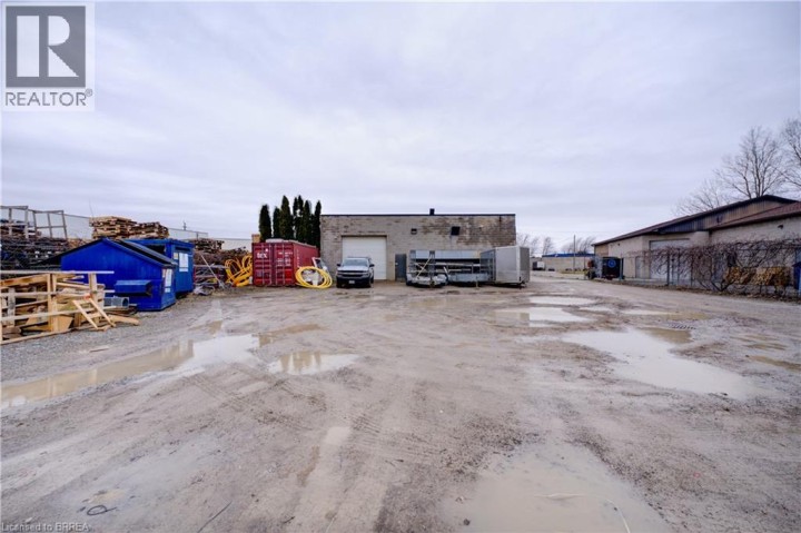 Photo 35 at 114 Easton Road, Lynden Park Mall, Brantford