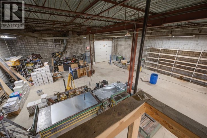 Photo 6 at 114 Easton Road, Lynden Park Mall, Brantford