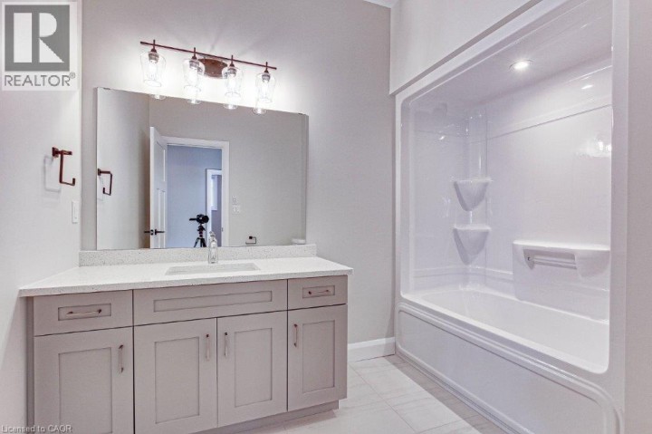 Photo 6 at 383 Argyle Avenue, Delhi