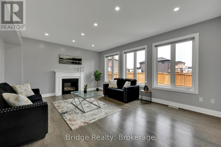 Photo 12 at 1343 Upper Thames Drive, Woodstock - North, Woodstock