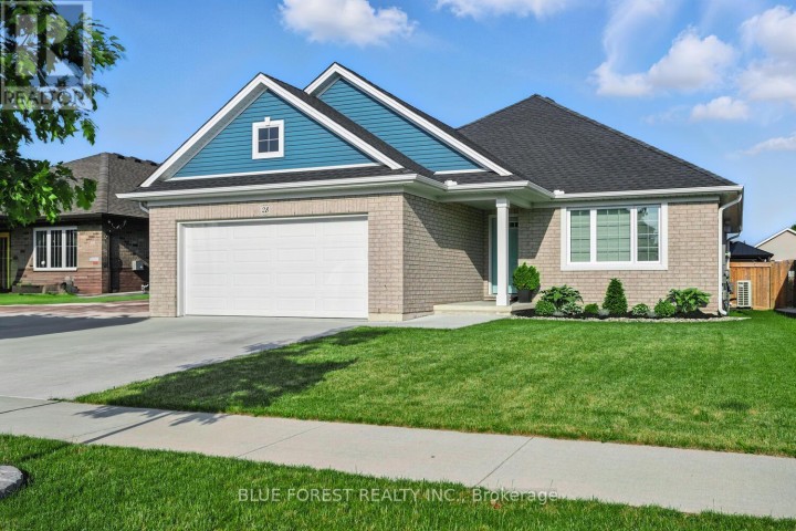 Photo 1 at 28 Weir Crescent, St. Thomas