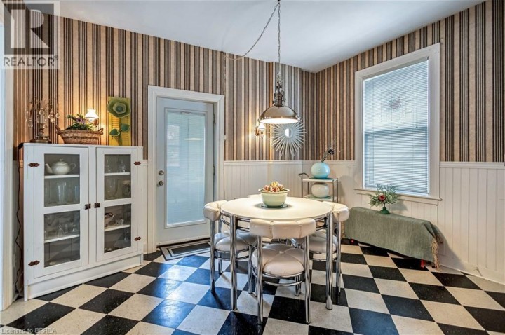 Photo 13 at 58 Lorne Crescent, Lansdowne, Brantford