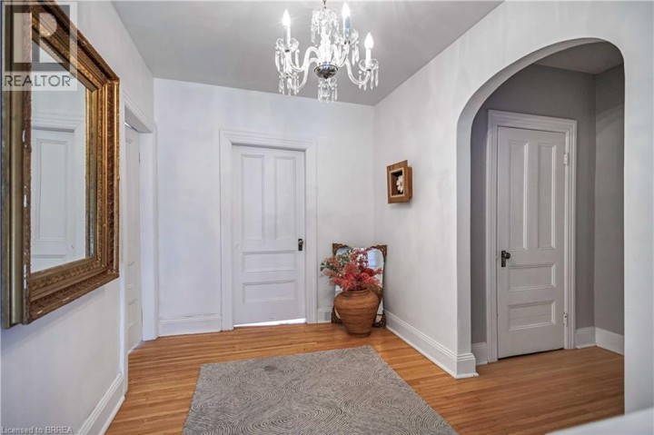 Photo 18 at 58 Lorne Crescent, Lansdowne, Brantford