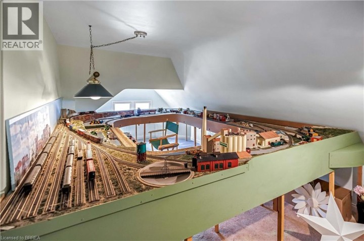 Photo 30 at 58 Lorne Crescent, Lansdowne, Brantford