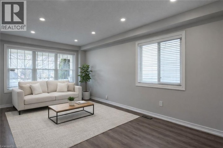 Photo 4 at 7 Hollinrake Avenue, Empire, Brantford