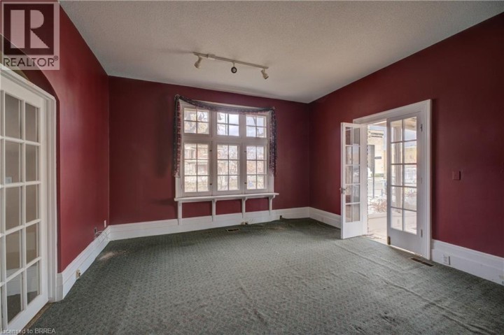 Photo 7 at 41 Wellington Street, Downtown Core, Brantford