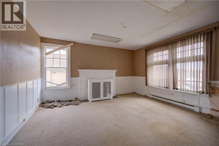 Photo 13 at 41 Wellington Street, Downtown Core, Brantford