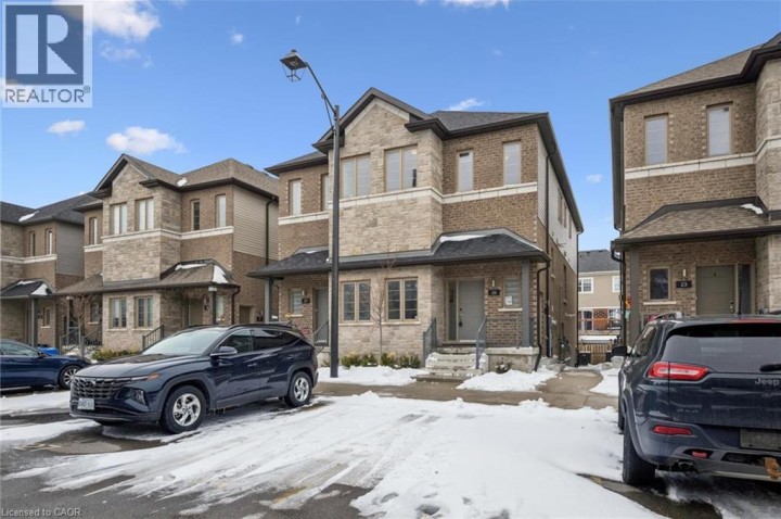 Photo 3 at 26 - 205 West Oak Trail, Huron Park, Kitchener