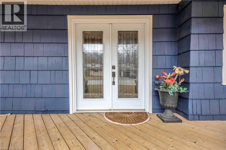 Photo 5 at 49 Locks Road, Echo Place, Brantford