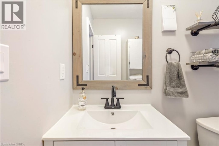 Photo 21 at 79 Palace Street, North Ward, Brantford