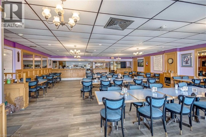 Photo 11 at 669 E Colborne Street, Brantford