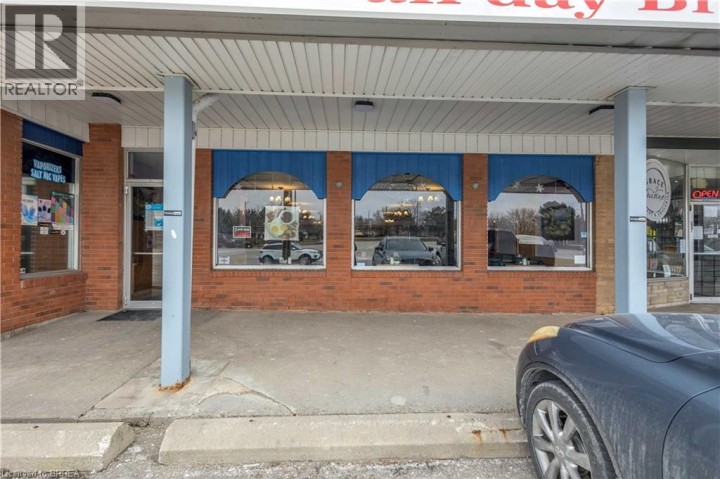 Photo 3 at 669 E Colborne Street, Brantford