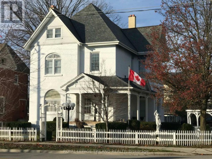 Photo 1 at 81 Wellington Street, St. Thomas