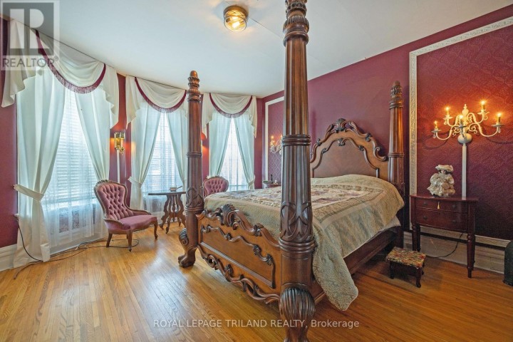 Photo 28 at 81 Wellington Street, St. Thomas