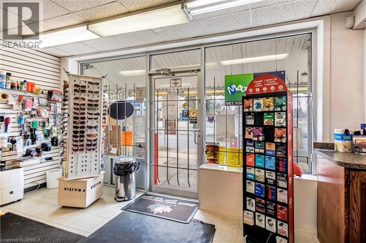 Photo 4 at 215 Grand River Avenue, Holmedale, Brantford