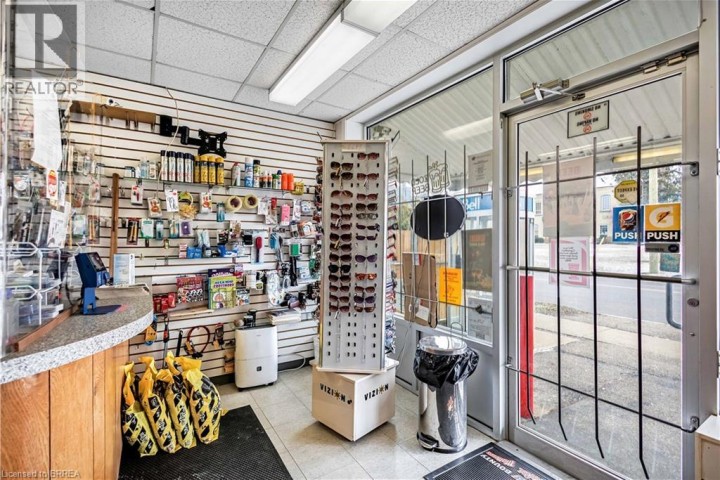 Photo 5 at 215 Grand River Avenue, Brantford