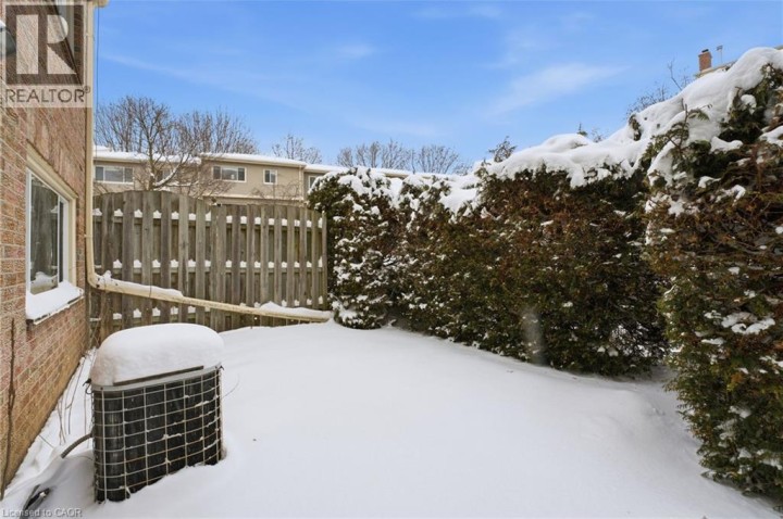 Photo 29 at 74 - 30 Green Valley Drive, Pioneer Park / Doon / Wyldwoods, Kitchener