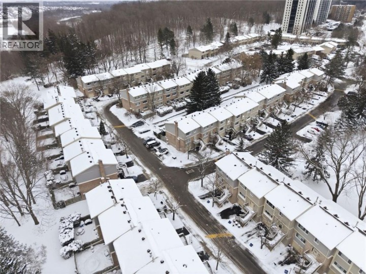 Photo 35 at 74 - 30 Green Valley Drive, Pioneer Park / Doon / Wyldwoods, Kitchener