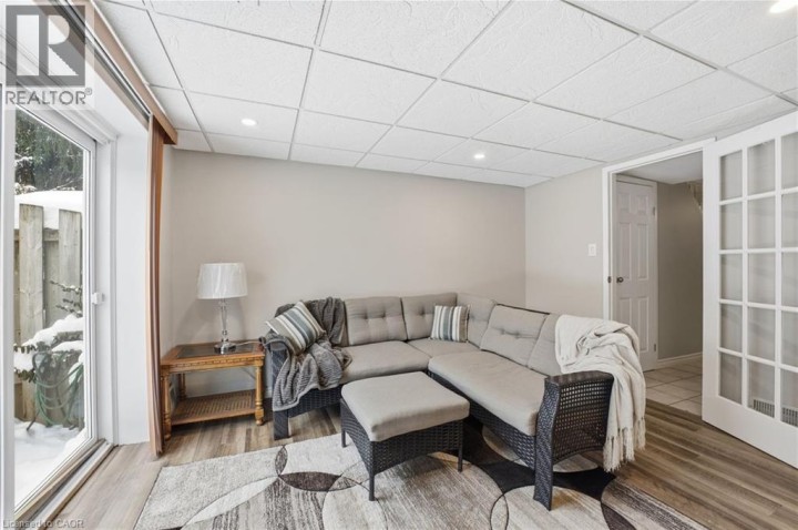 Photo 9 at 74 - 30 Green Valley Drive, Pioneer Park / Doon / Wyldwoods, Kitchener