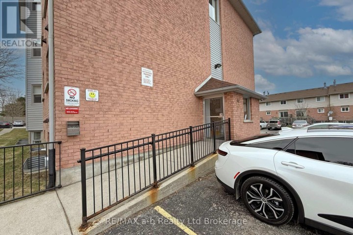 Photo 6 at 36 - 64 Hiawatha Road, Woodstock - North, Woodstock