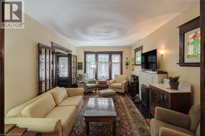 Photo 8 at 37 Egerton Street, Lansdowne, Brantford