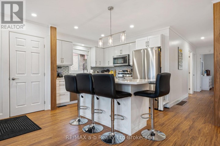 Photo 7 at 24 Denrich Avenue, Tillsonburg