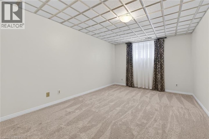 Photo 42 at 104 Viscount Road, Brantwood Park, Brantford