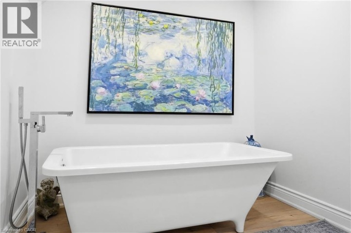 Photo 35 at 132 Chancery Drive, Ancaster Heights / Mohawk Meadows / Maywood, Ancaster