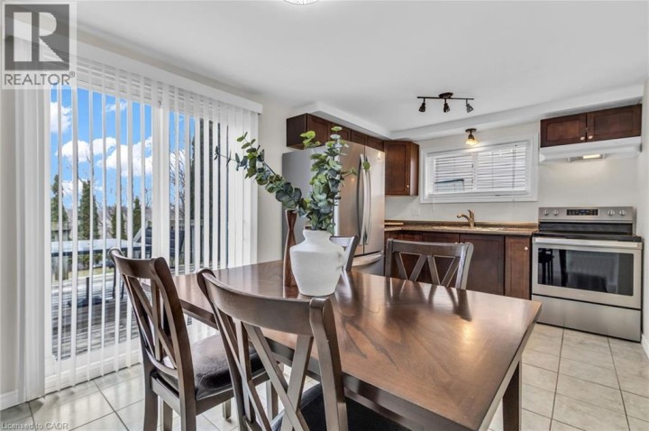 Photo 9 at 25 Carter Crescent, Northview, Cambridge