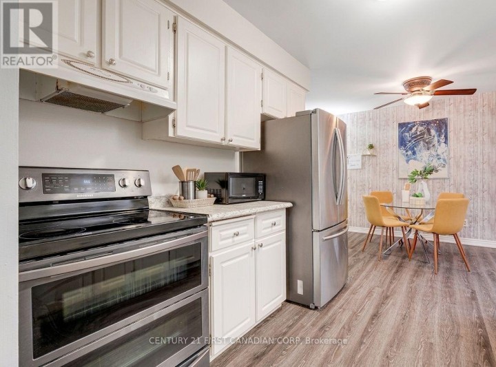 Photo 11 at 15 Mohican Drive, Woodstock - North, Woodstock