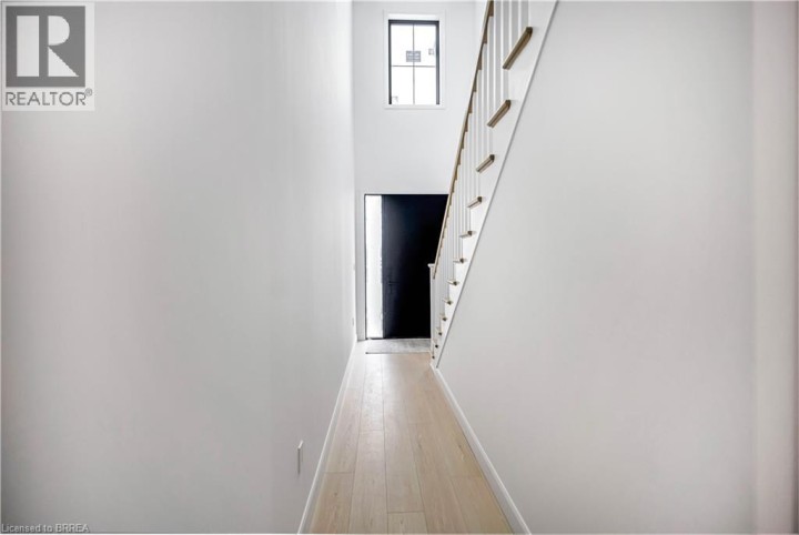 Photo 7 at 105 Winniett Street, Eagle Place West, Brantford