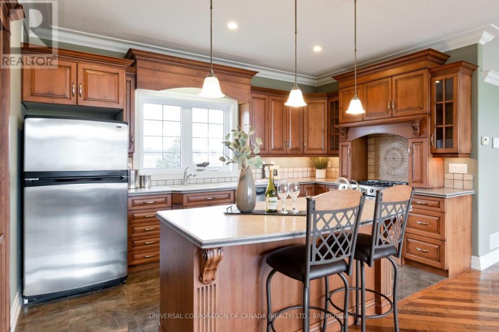 Photo 16 at 54 Wellington Street, Port Burwell, Bayham