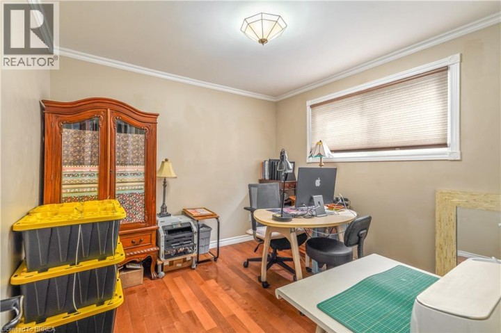 Photo 18 at 14 Thistledown Drive, Mayfair, Brantford