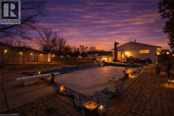 Photo 32 at 14 Thistledown Drive, Mayfair, Brantford