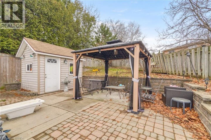 Photo 33 at 14 Thistledown Drive, Mayfair, Brantford