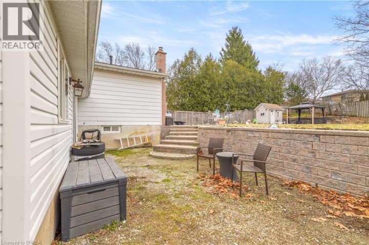 Photo 38 at 14 Thistledown Drive, Mayfair, Brantford