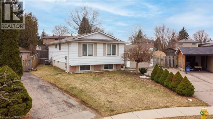 Photo 43 at 14 Thistledown Drive, Mayfair, Brantford