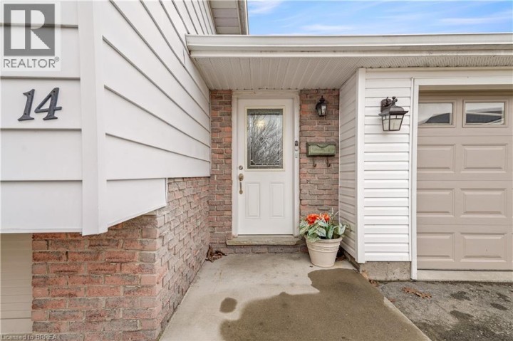 Photo 5 at 14 Thistledown Drive, Mayfair, Brantford