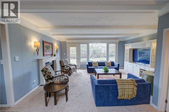 Photo 10 at 9 Summerhayes Crescent, Wyndham Hills, Brantford