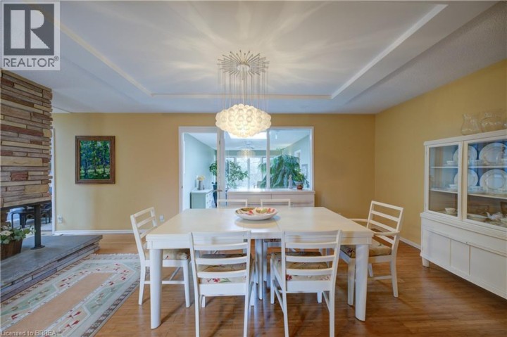 Photo 17 at 9 Summerhayes Crescent, Wyndham Hills, Brantford