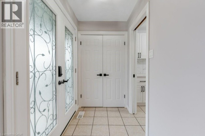 Photo 2 at 175 Southwood Drive, St Andrews / Southwood, Cambridge