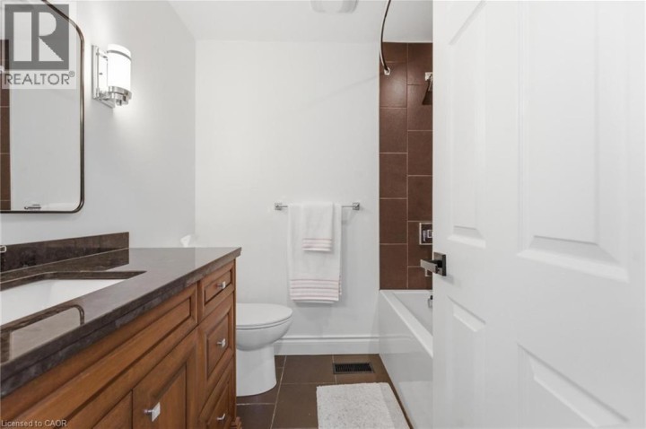 Photo 33 at 138 Miller Drive, Maple Lane Annex, Ancaster