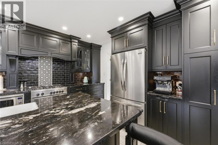 Photo 13 at 138 Miller Drive, Maple Lane Annex, Ancaster