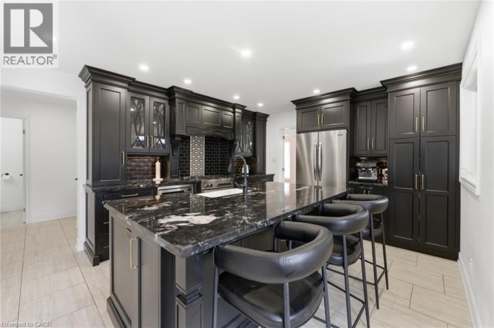 Photo 12 at 138 Miller Drive, Maple Lane Annex, Ancaster