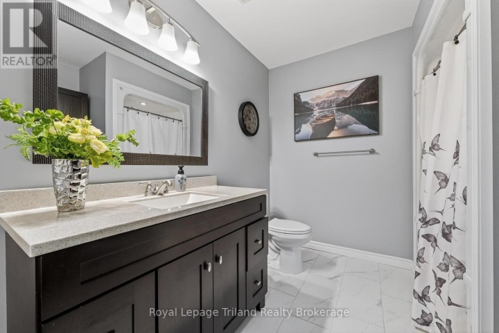 Photo 40 at 46 Colin Avenue, Tillsonburg