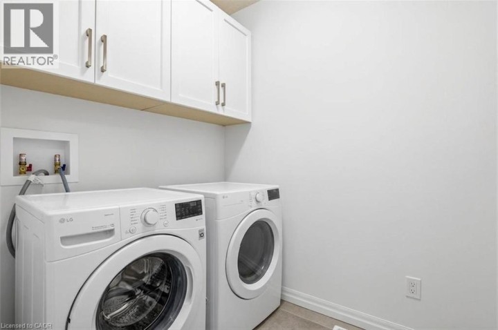 Photo 10 at 70 Quarry Park Drive, Grand River North, Kitchener