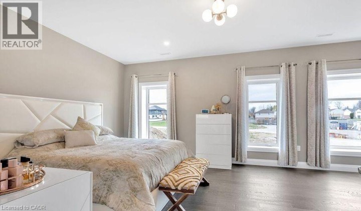 Photo 23 at 602 - 361 Quarter, Tillsonburg